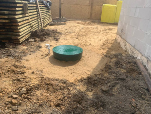 Бурение и обустройство скважины на воду в посёлке Вешки
